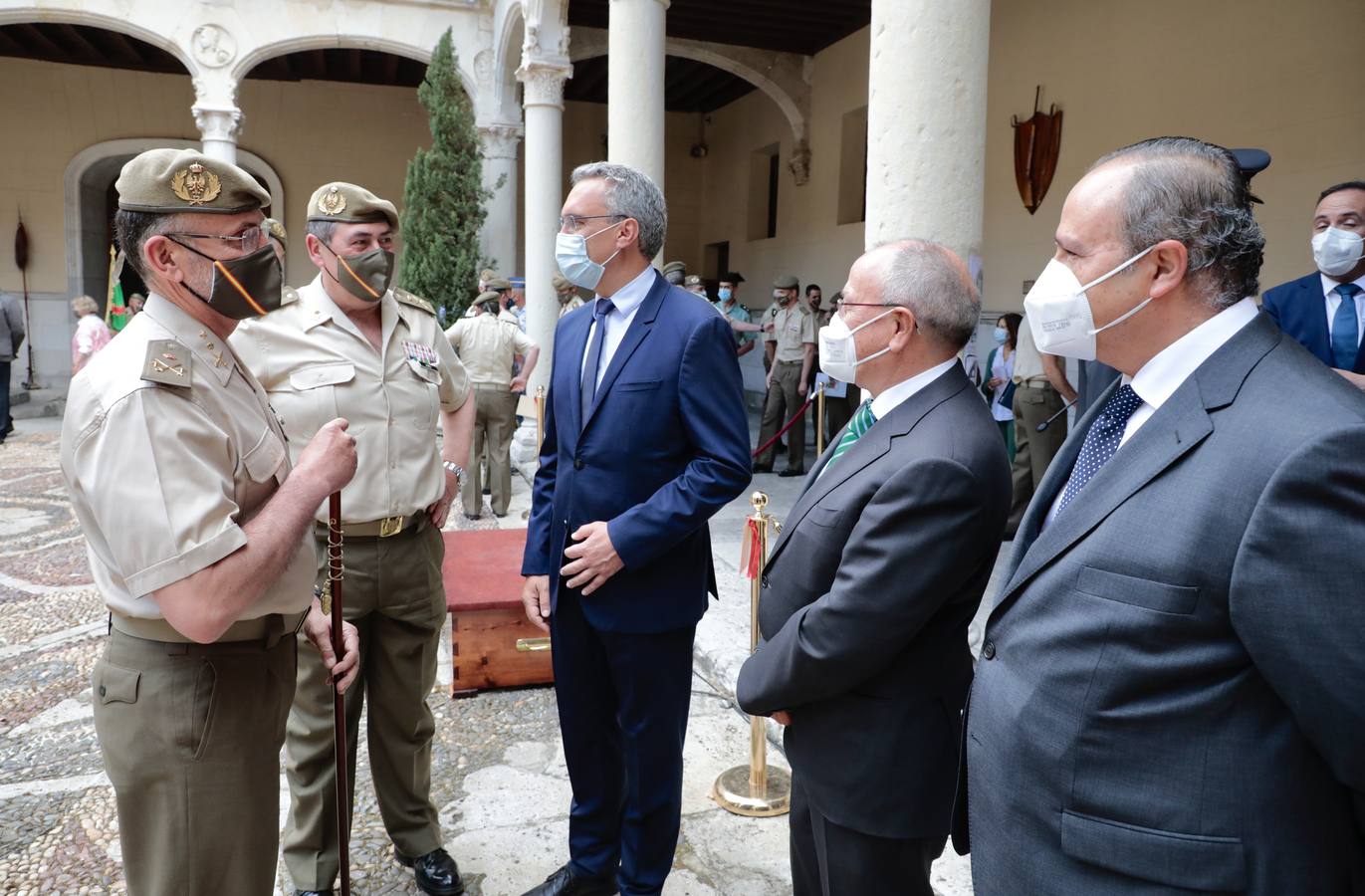Fotos: Despedida al general José Rivas Moriana en el Palacio Real de Valladolid