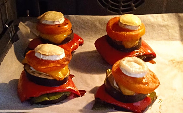 Imagen principal - Montaditos vegetales para el verano