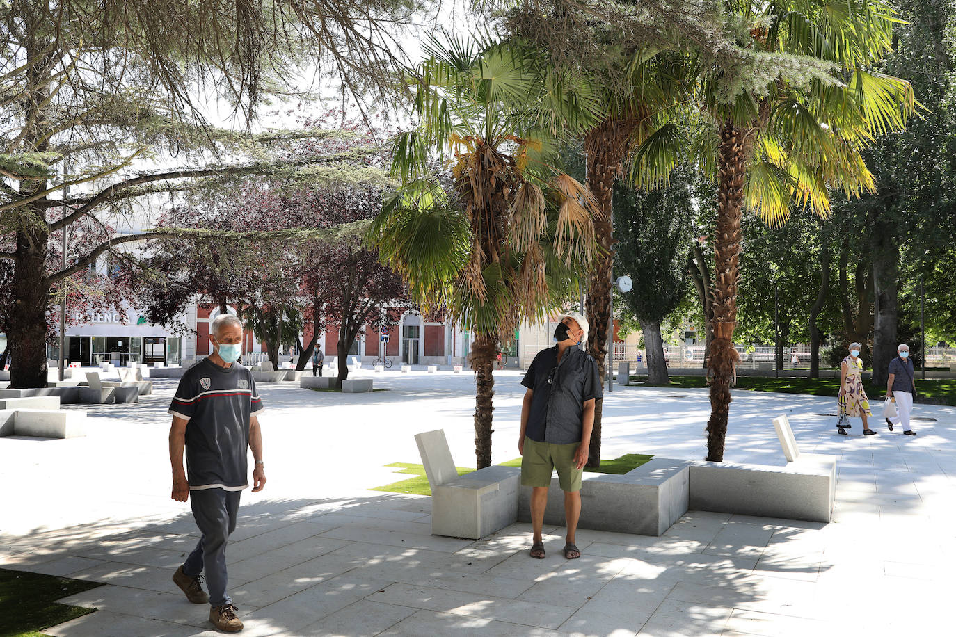 Fotos: Los Jardinillos lucen una imagen renovada al llegar a Palencia