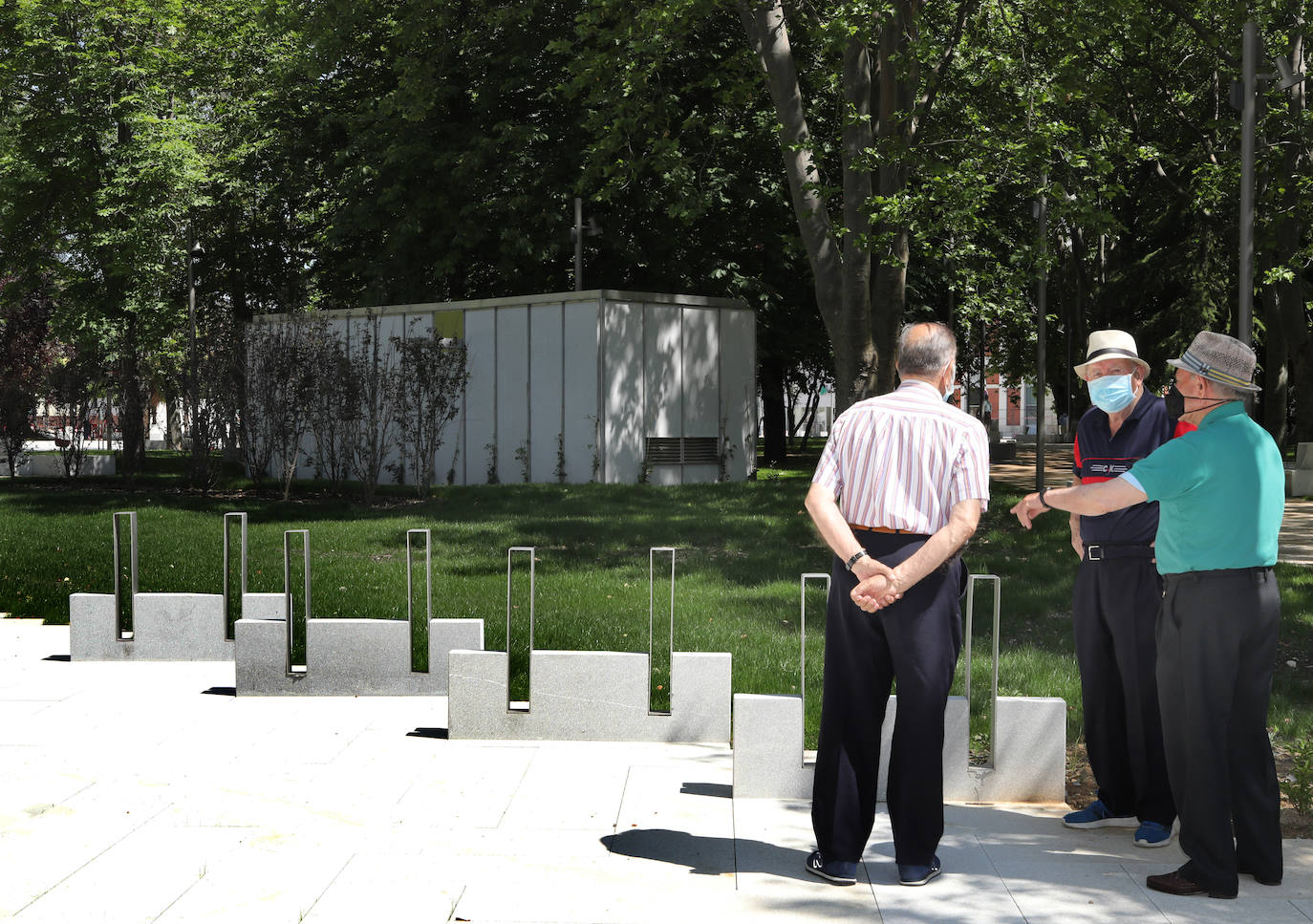 Fotos: Los Jardinillos lucen una imagen renovada al llegar a Palencia