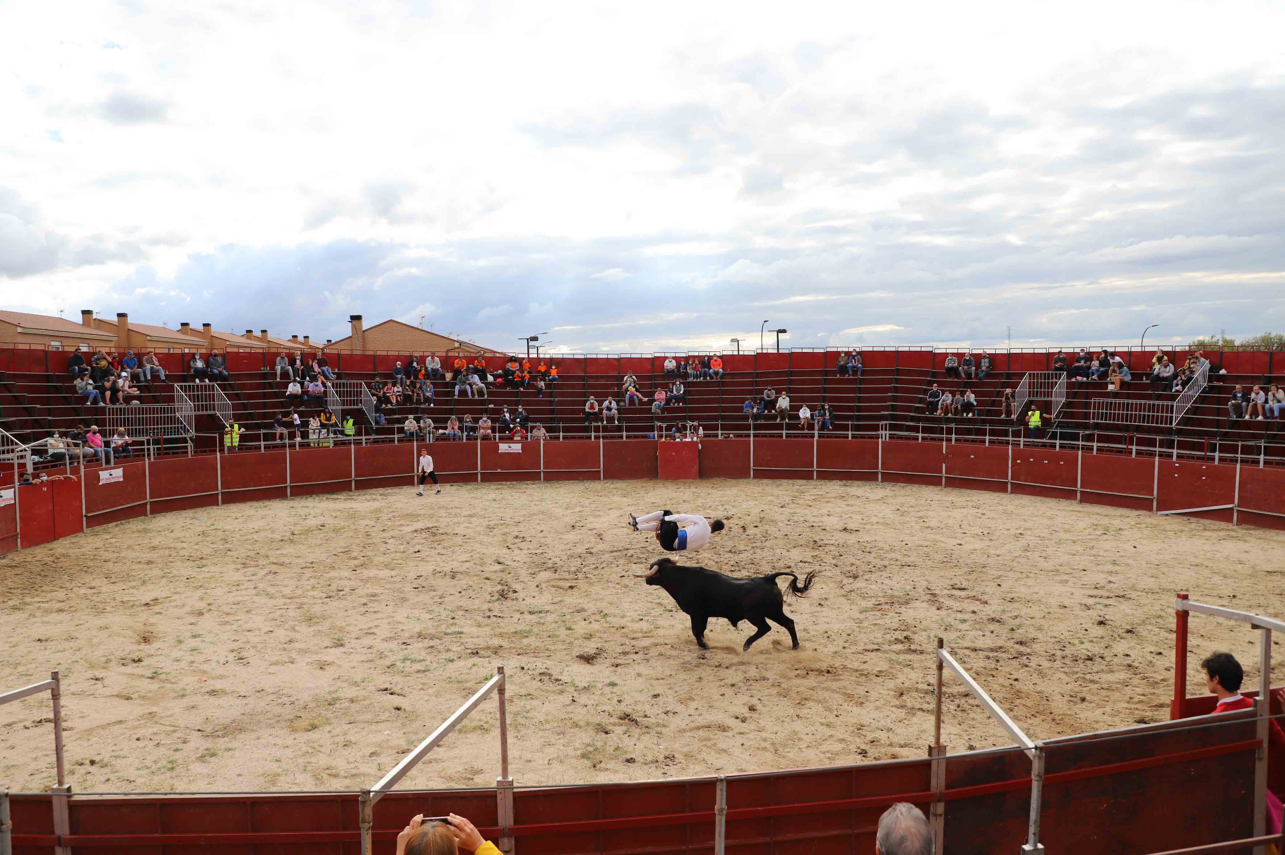 Concurso de recortes en Carrascal de Barregas