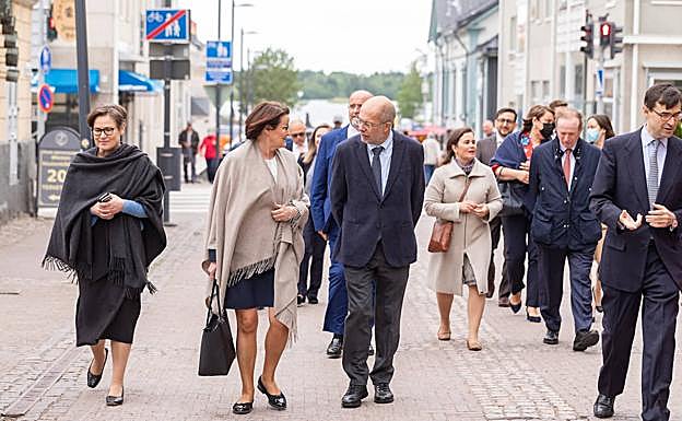 Igea, durante su visita a Finlandia junto a las consejeras de Aragón y Castilla La Mancha. 