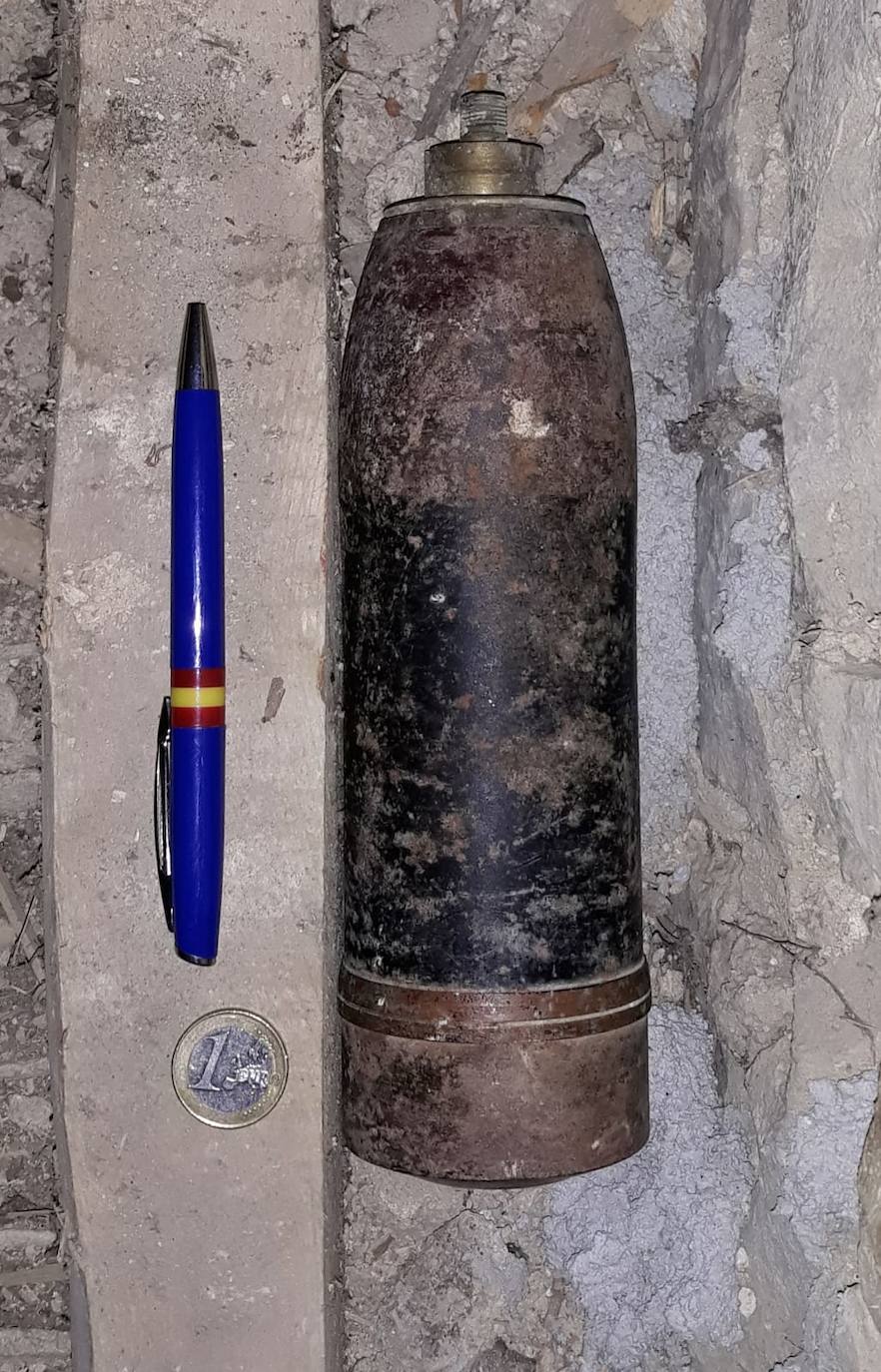 Proyectil encontrado por la Guardia Civil y detonado por el EDEX en Torreval de San Pedro.