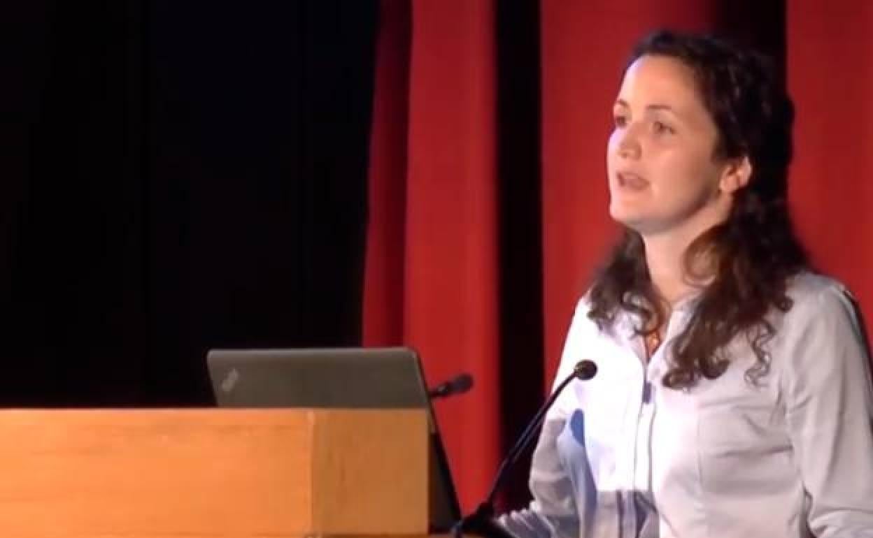 María Hernández, en una conferencia en la Complutense de Madrid.