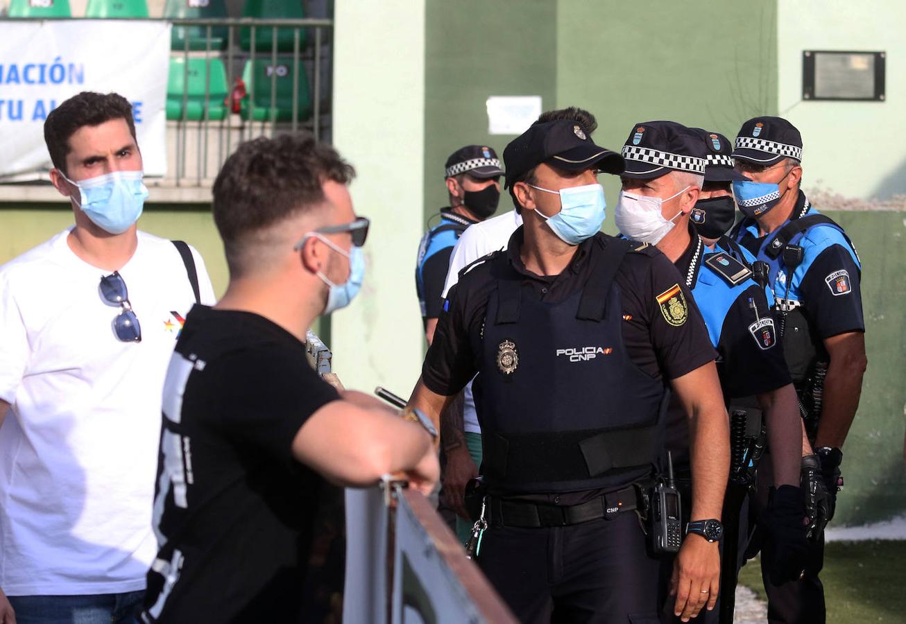 Altercados al final del partido entre Unami y Ciudad Rodrigo 