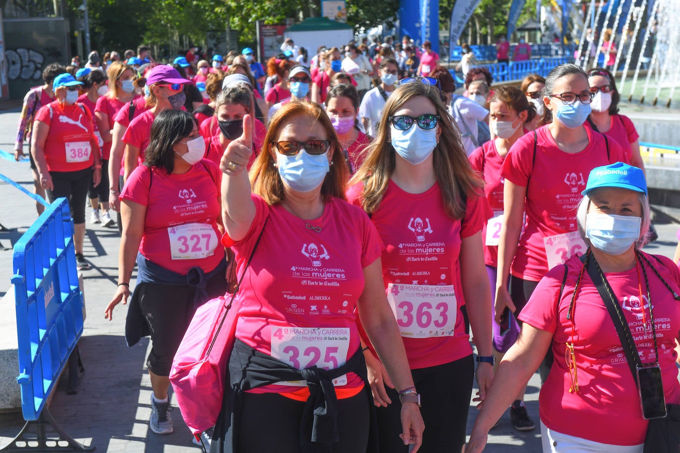 Fotos: IV Marcha y Carrera de las Mujeres en Valladolid (4/6)