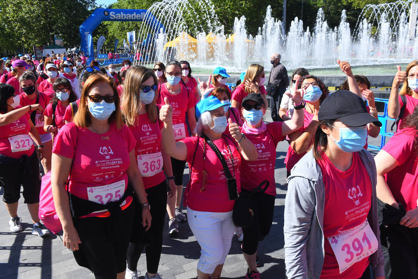 Fotos: IV Marcha y Carrera de las Mujeres en Valladolid (4/6)