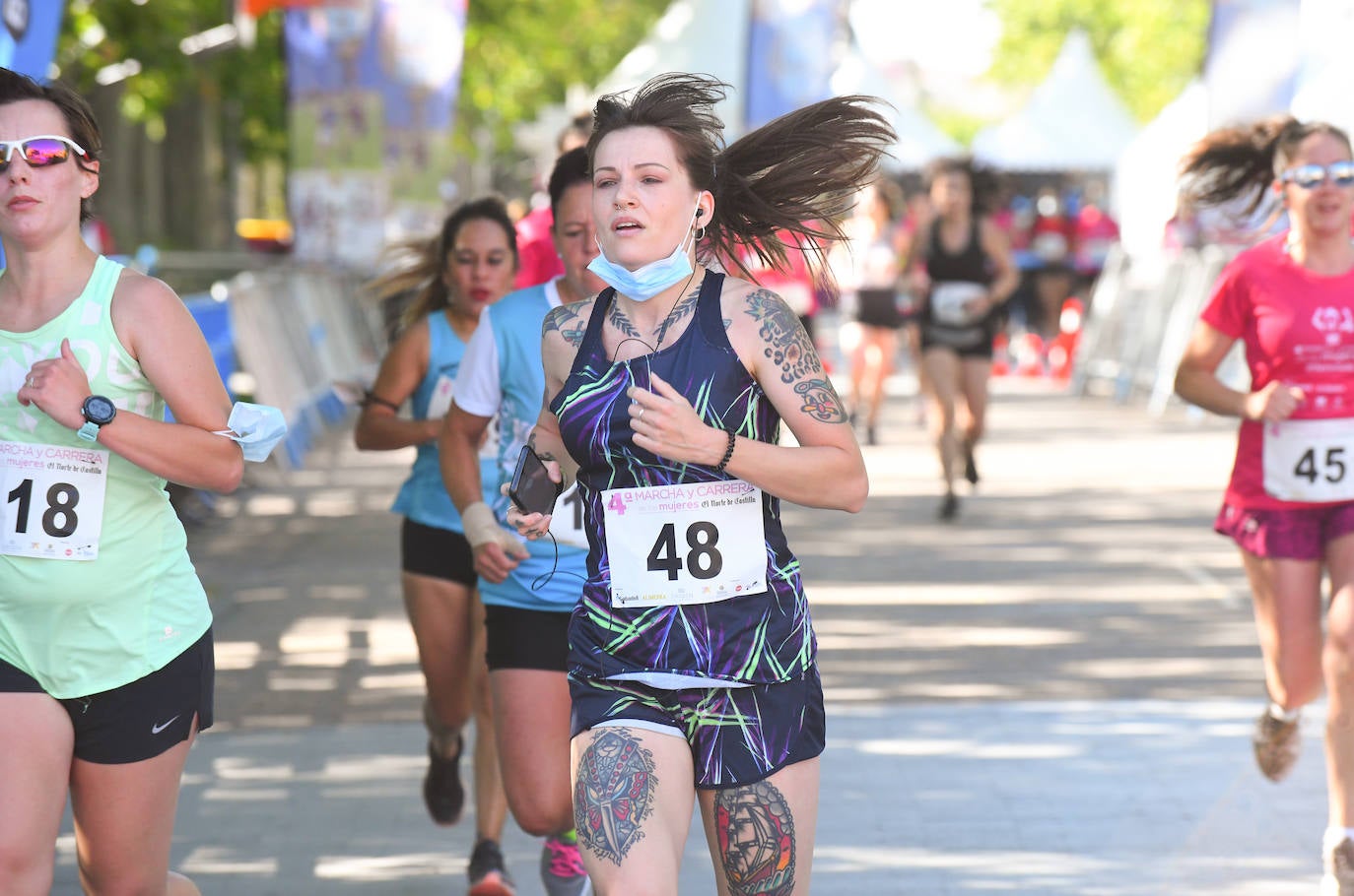 Fotos: IV Marcha y Carrera de las Mujeres en Valladolid (4/6)