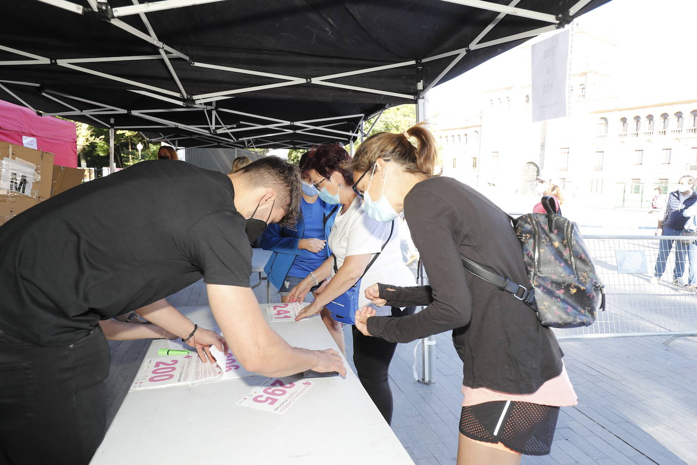 Fotos: IV Marcha y Carrera de las Mujeres en Valladolid (1/5)