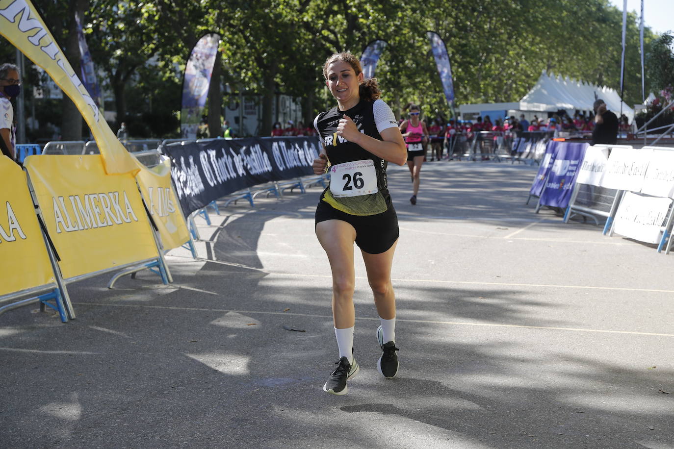 Fotos: IV Marcha y Carrera de las Mujeres en Valladolid (2/5)