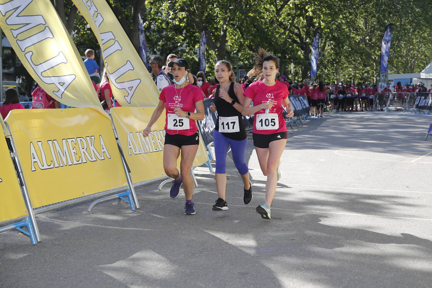 Fotos: IV Marcha y Carrera de las Mujeres en Valladolid (3/5)