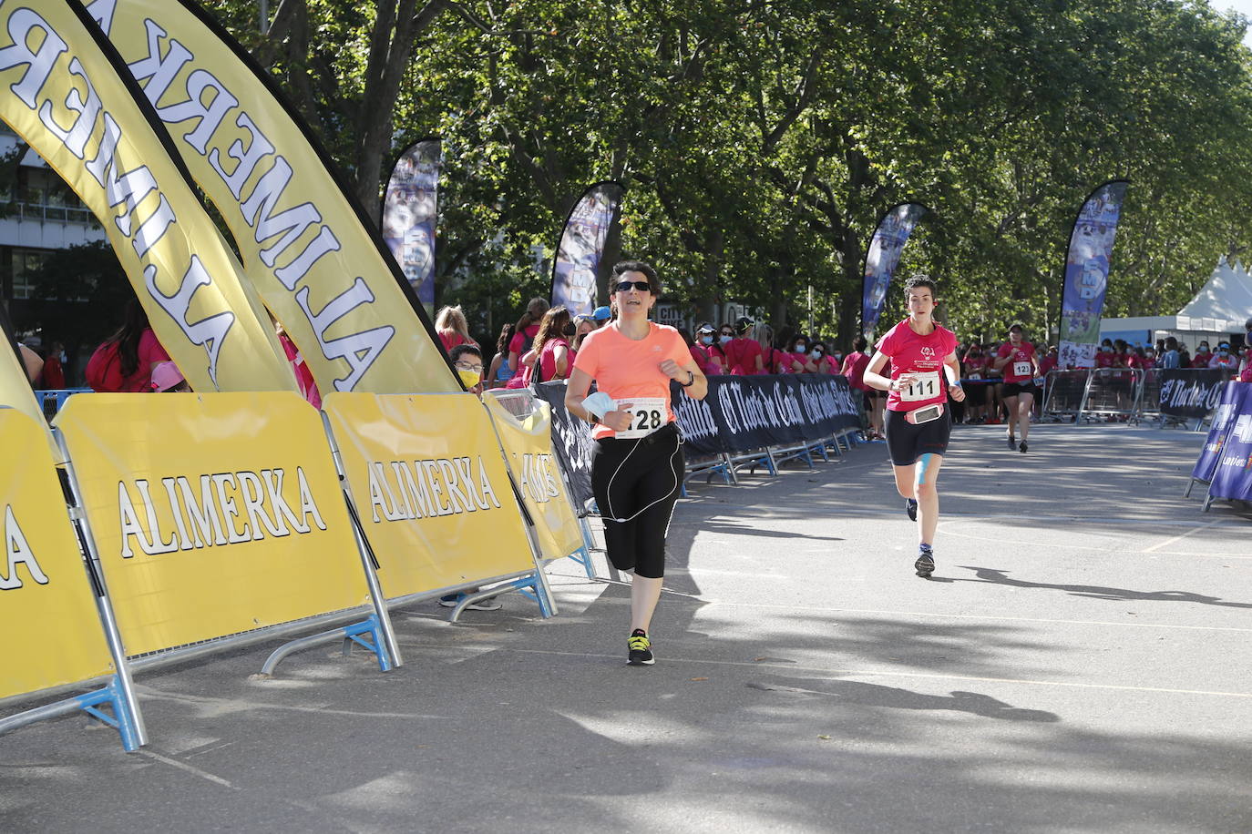 Fotos: IV Marcha y Carrera de las Mujeres en Valladolid (3/5)