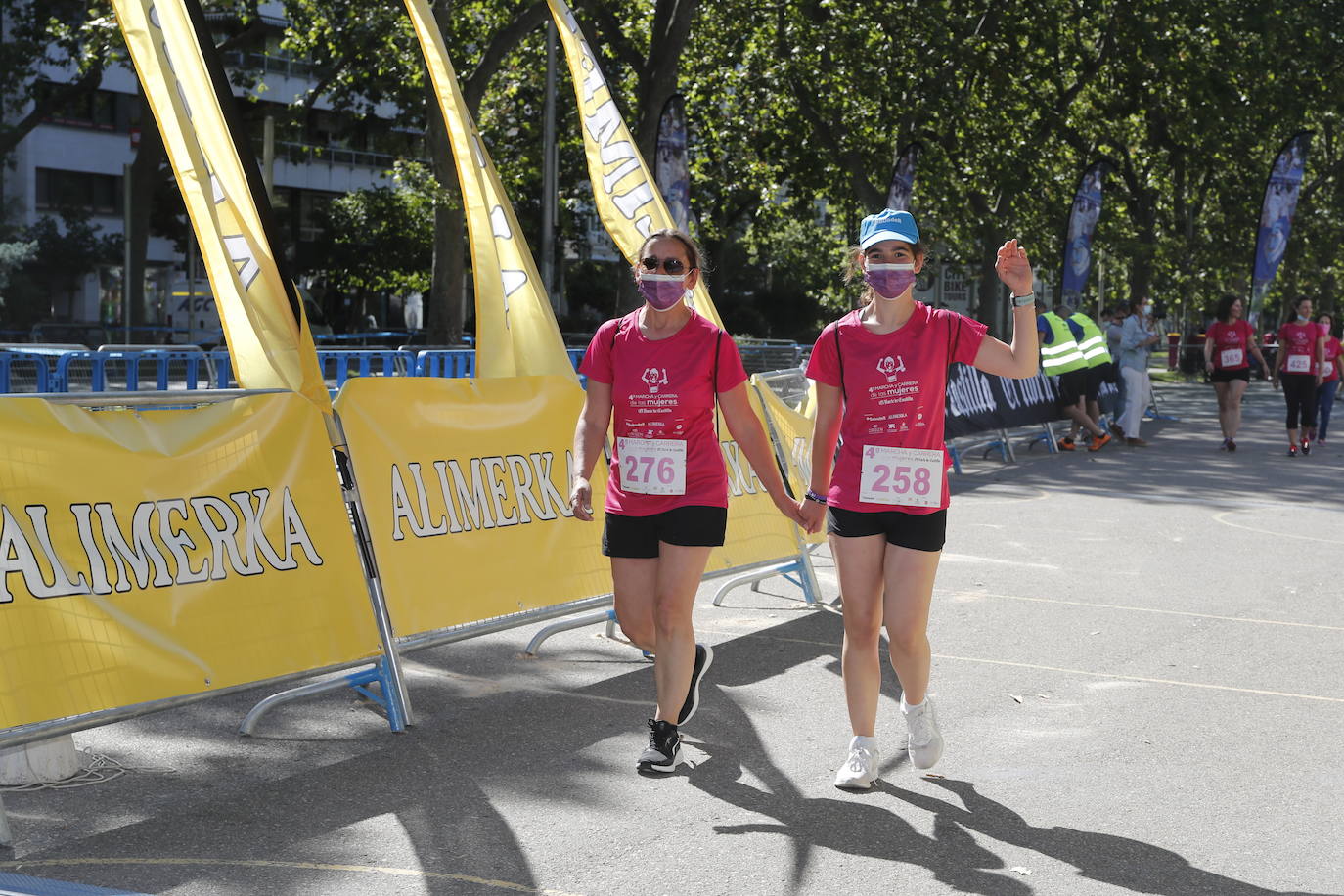 Fotos: IV Marcha y Carrera de las Mujeres en Valladolid (4/5)