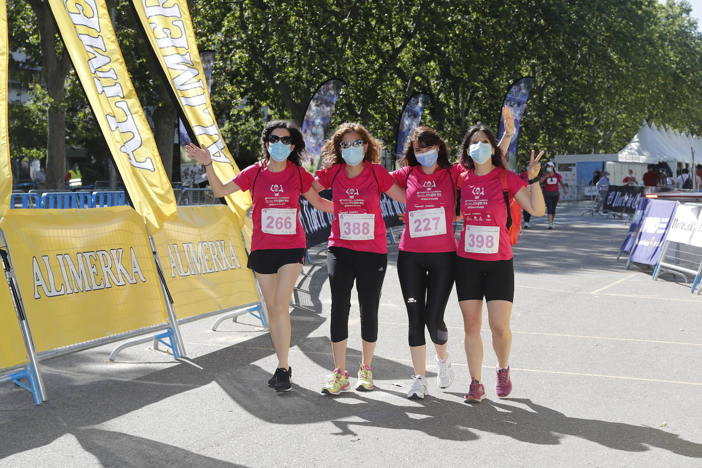 Fotos: IV Marcha y Carrera de las Mujeres en Valladolid (4/5)