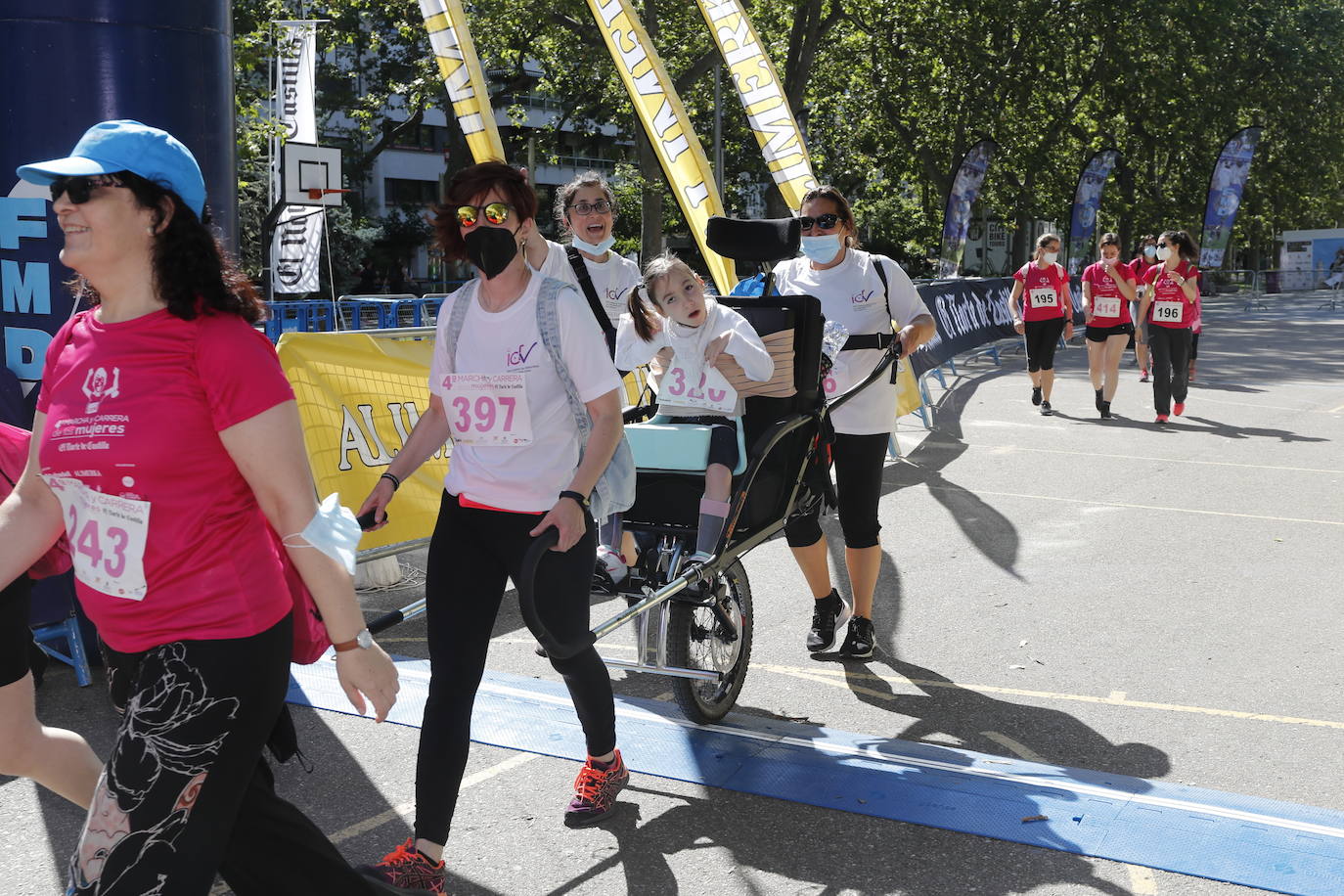 Fotos: IV Marcha y Carrera de las Mujeres en Valladolid (5/5)