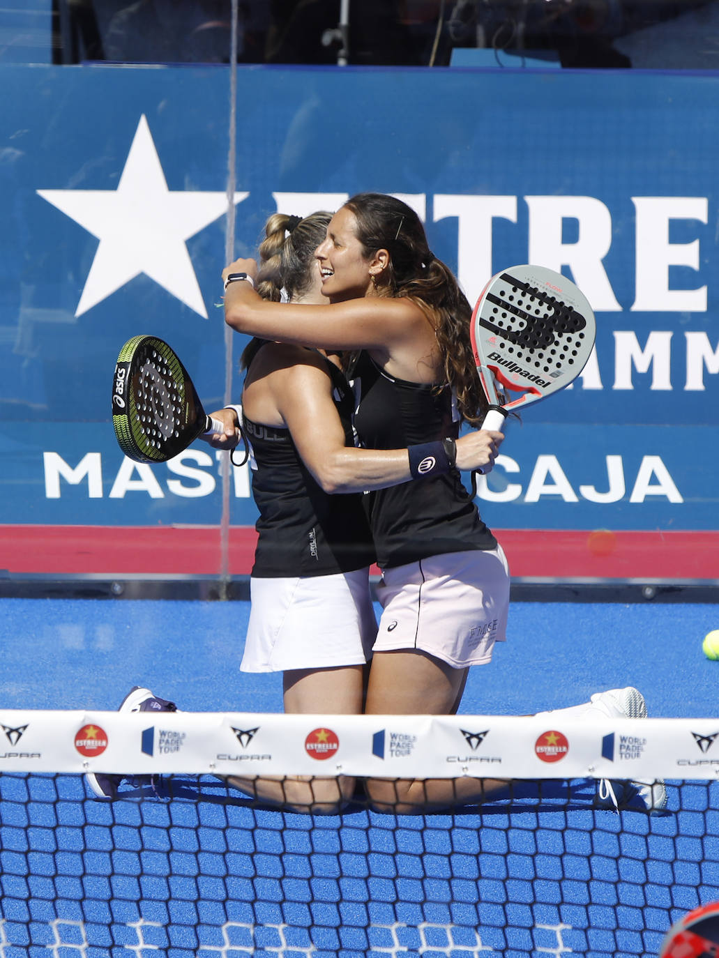Fotos: Finales masculinas y femeninas del Valladolid Máster 2021 de pádel