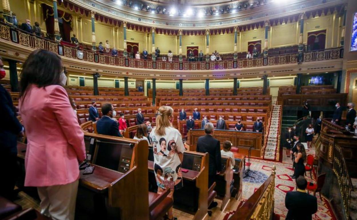 Vista general durante el acto solemne por el Día de las Víctimas del Terrorismo celebrado este domingo en el Congreso de los Diputados