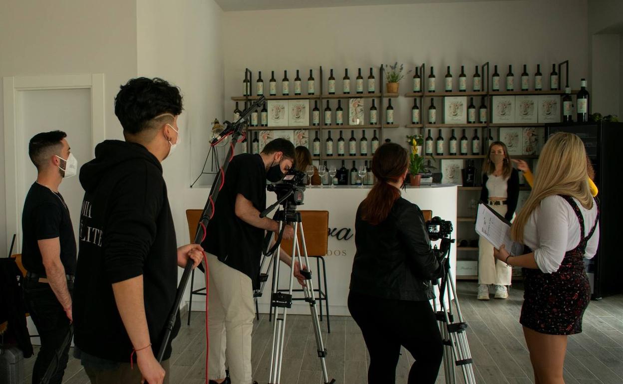 Rodaje en Bodegas Pandora. 