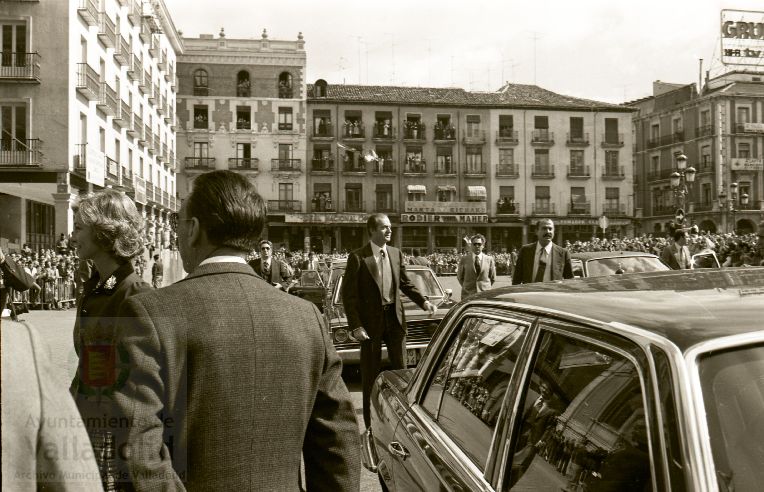 Fotos: Estampas del Valladolid antiguo (LXXVIII): visita de los Reyes de España