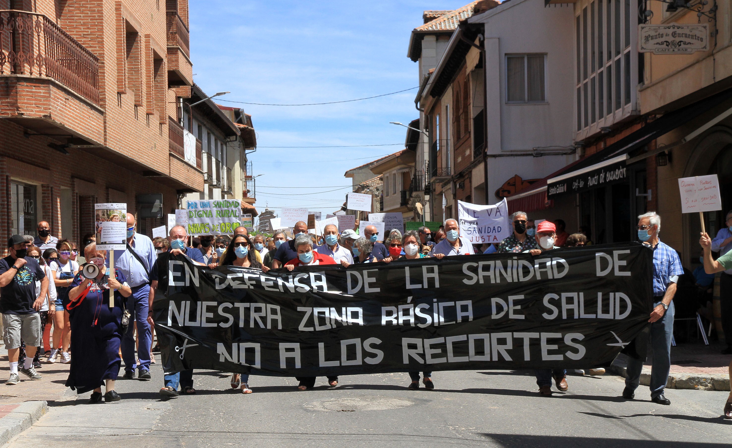 Momento de la manifestación celebrada en Nava de la Asunción.