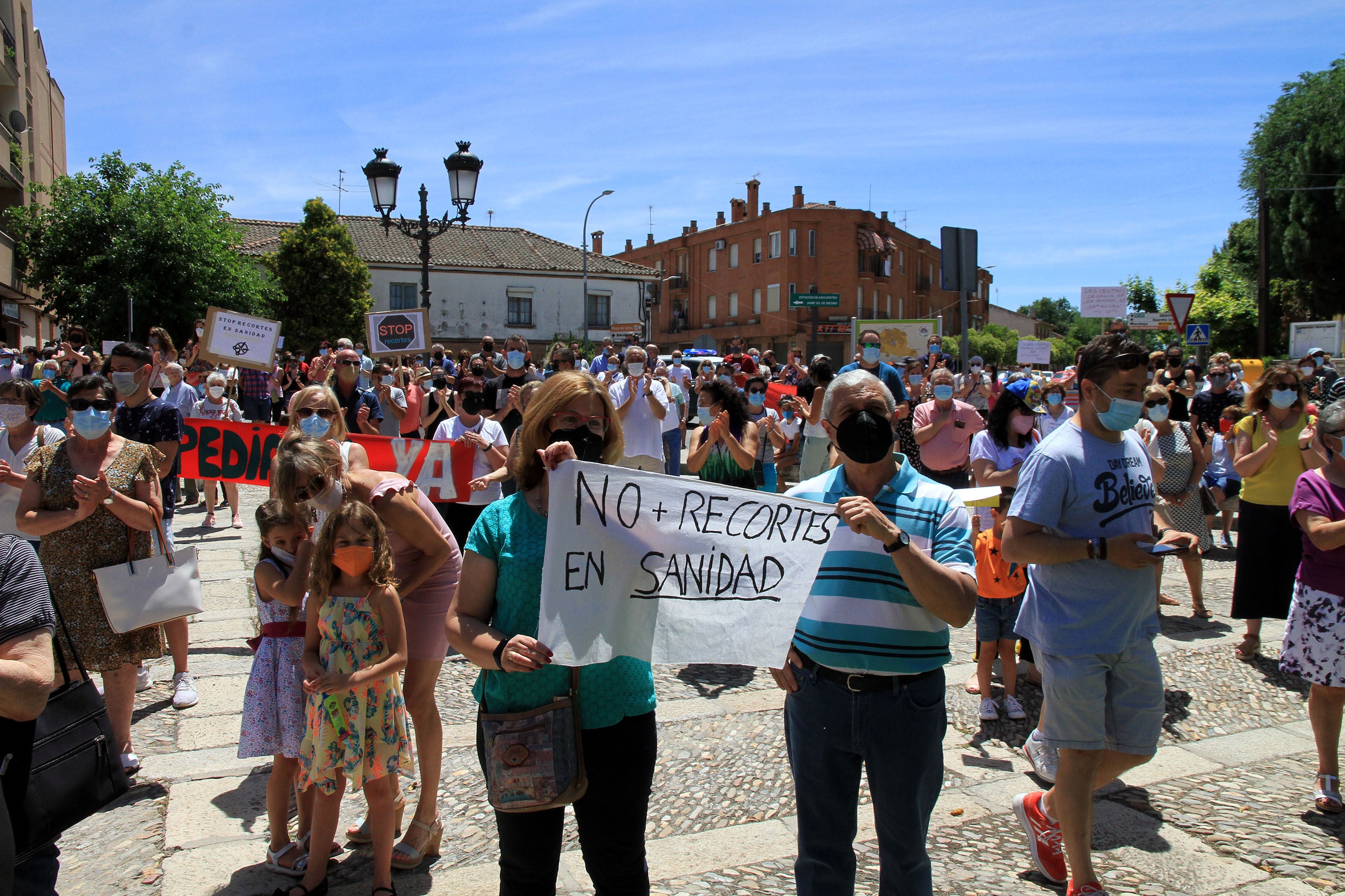 Momento de la manifestación celebrada en Nava de la Asunción.