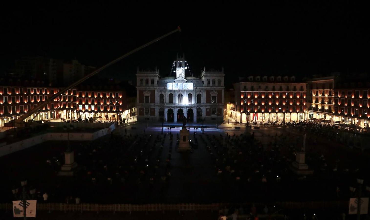 Sacude, Danza Vertical, en la Plaza Mayor