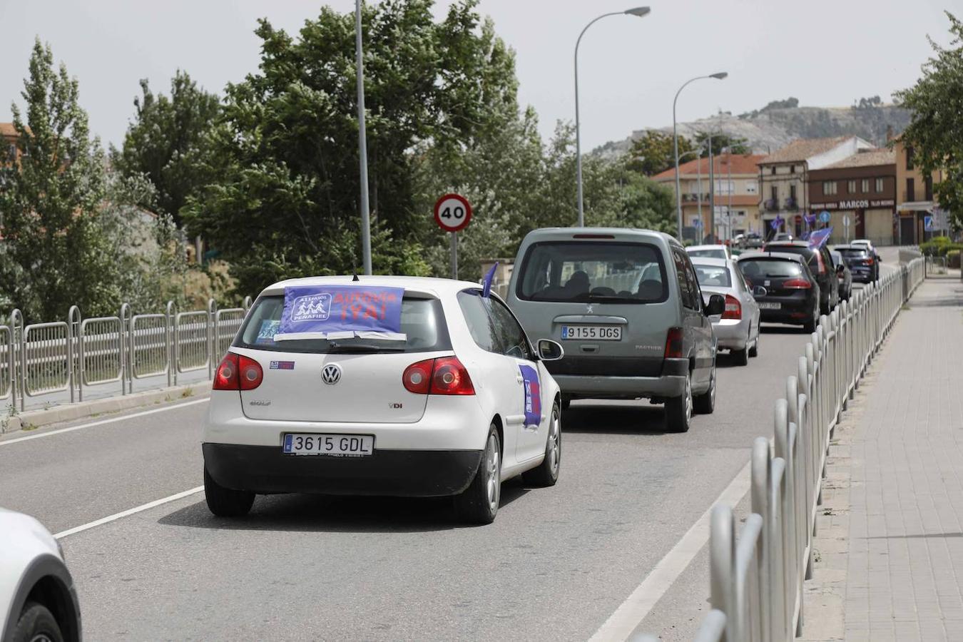 Concentración en Peñafiel reivindicando la Autovía del Duero