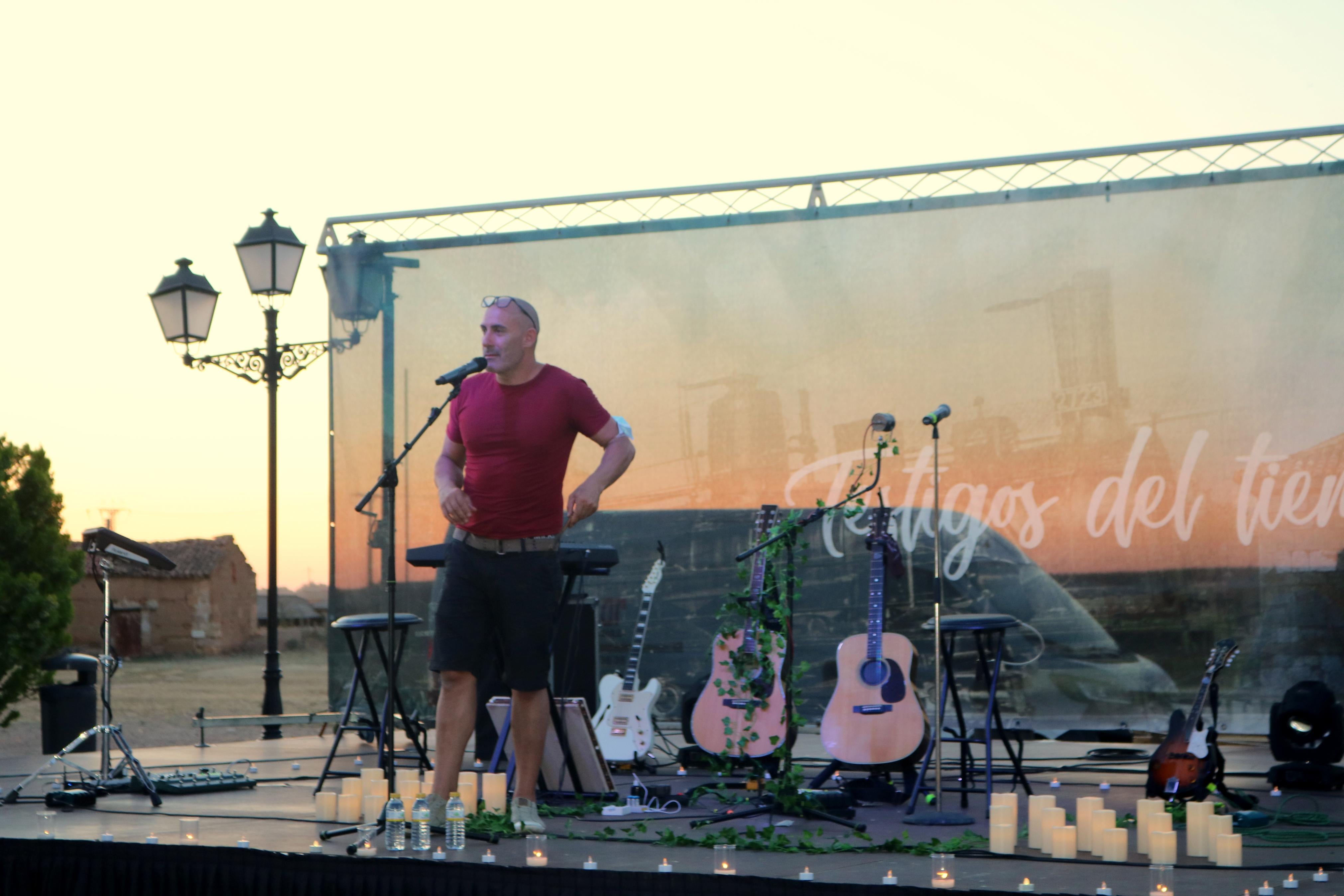 Baños de Cerrato disfruta de su Tercera Noche de las Velas
