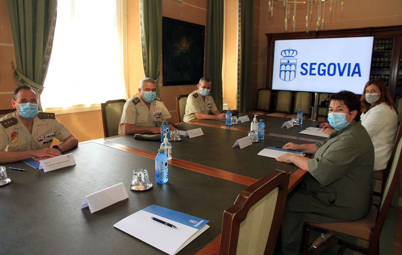 Reunión de trabajo mantenida esta mañana en el Ayuntamiento de Segovia.