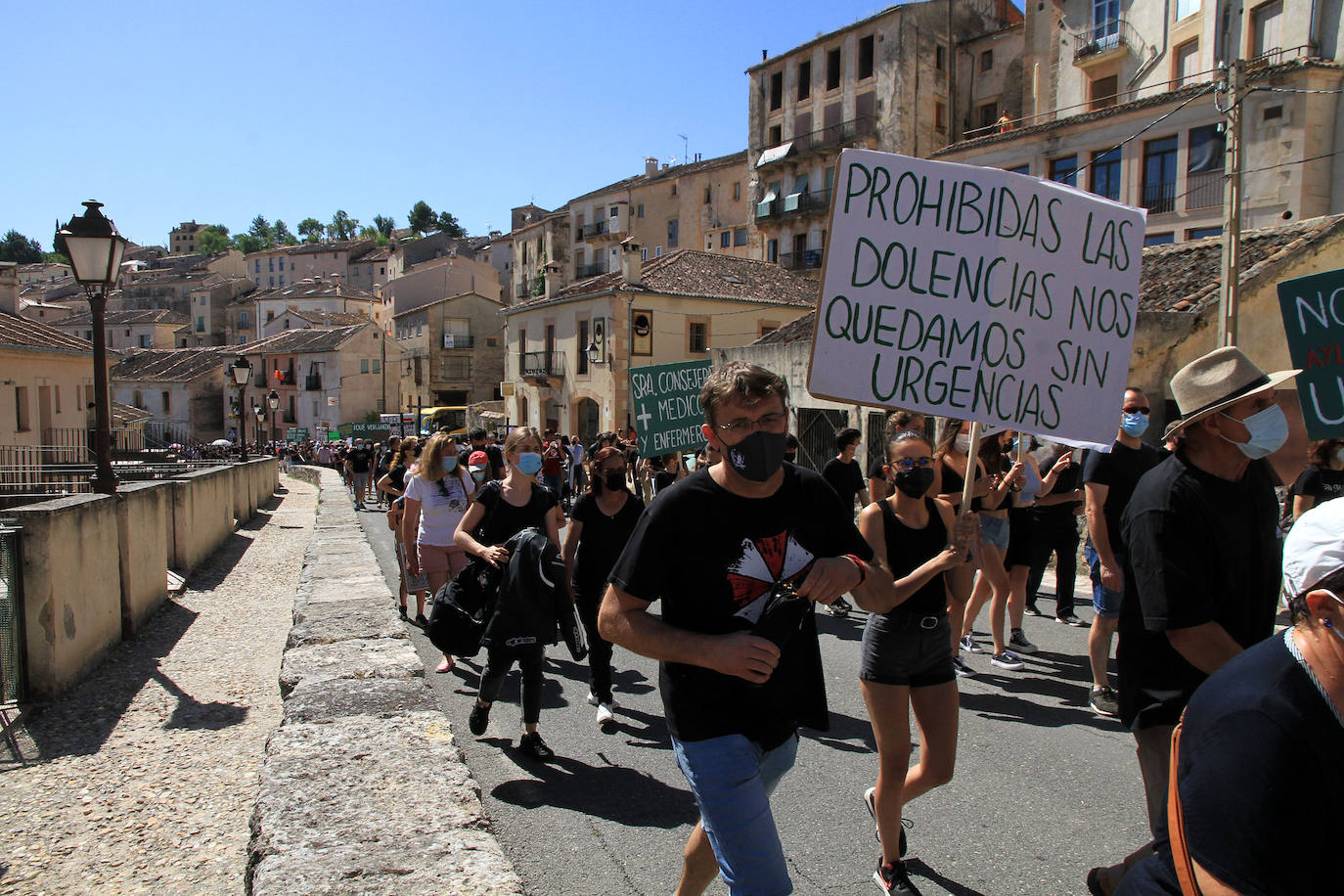 Manifestación este sábado en Sepúlveda en contra de los recortes sanitarios.