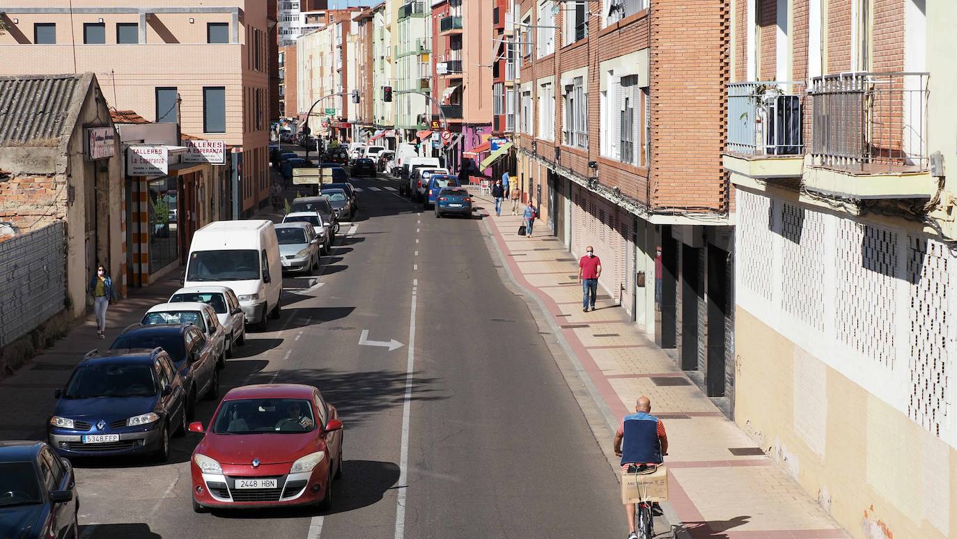 El barrio de La Farola se empezó a construir en el año 1936, junto con la edificación de esa zona del Paseo Zorrilla