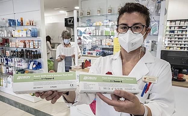 El test de autodiagnóstico sin receta se agota en las farmacias en su primer día en Castilla y León