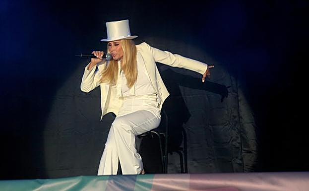 Actuación de la artistas madrileña.