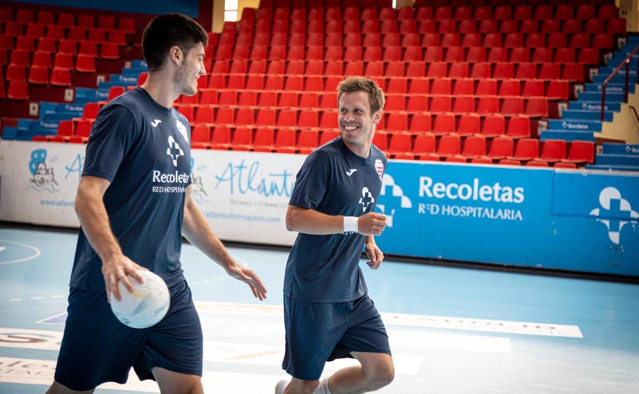 Balonmano: El Recoletas Atlético Valladolid comienza a entrenar