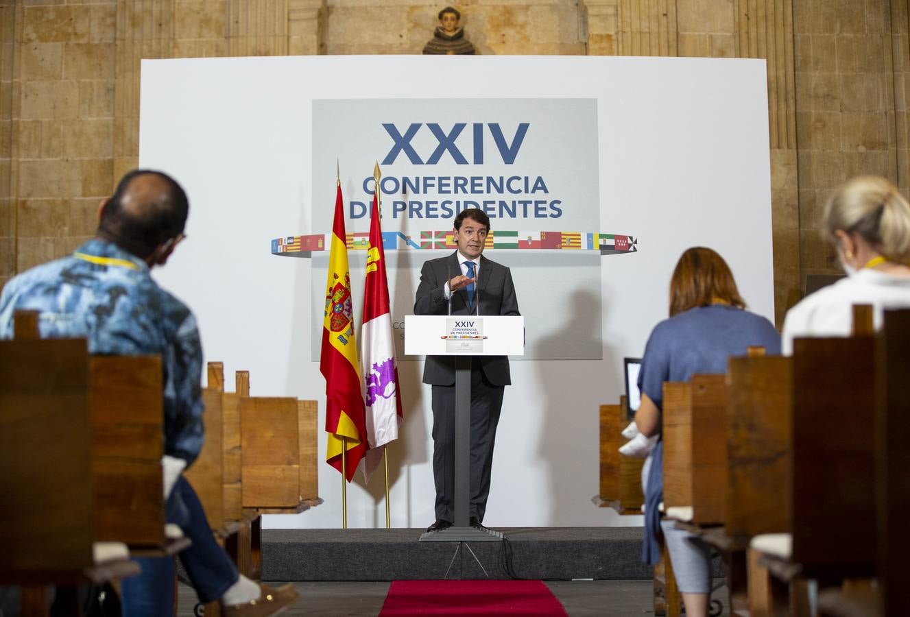 Los dirigentes de las comunidades autónomas, a excepción de Cataluña, acuden a la conferencia de presidentes en Salamanca.