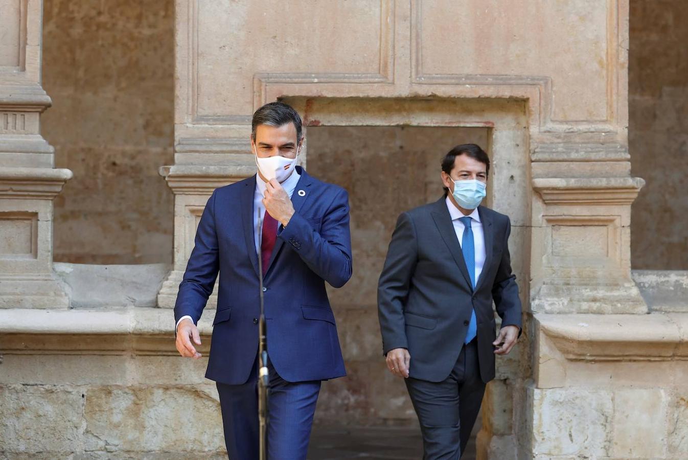 Los dirigentes de las comunidades autónomas, a excepción de Cataluña, acuden a la conferencia de presidentes en Salamanca.