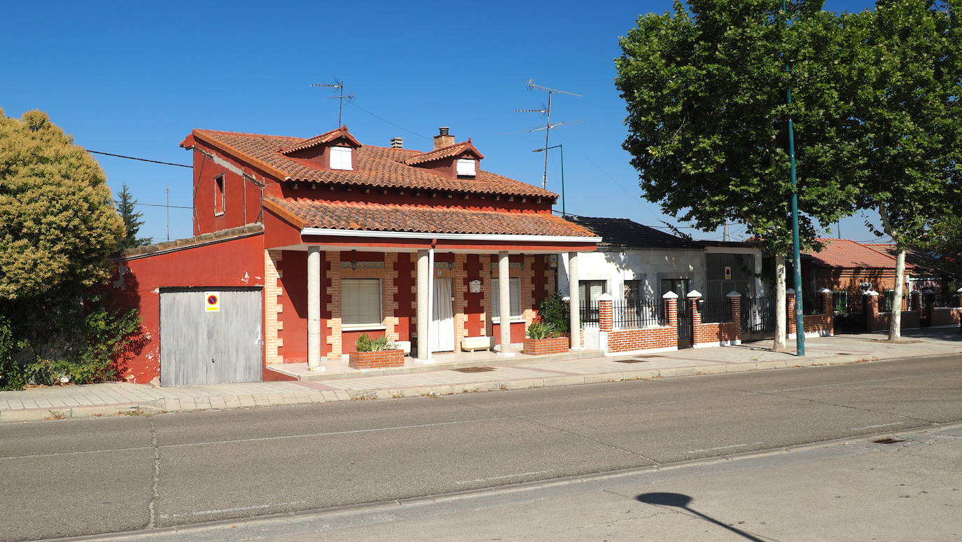 Desde el año 1960 se considera barrio de Valladolid, a pesar de situarse a exactamente 11 kilómetros de la capital