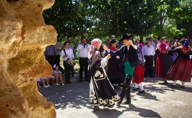 La Serna, apegados a la tradición