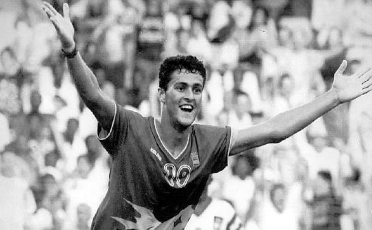 Kiko Narváez celebra el gol del triunfo en la final de los Juegos de Barcelona'92. 