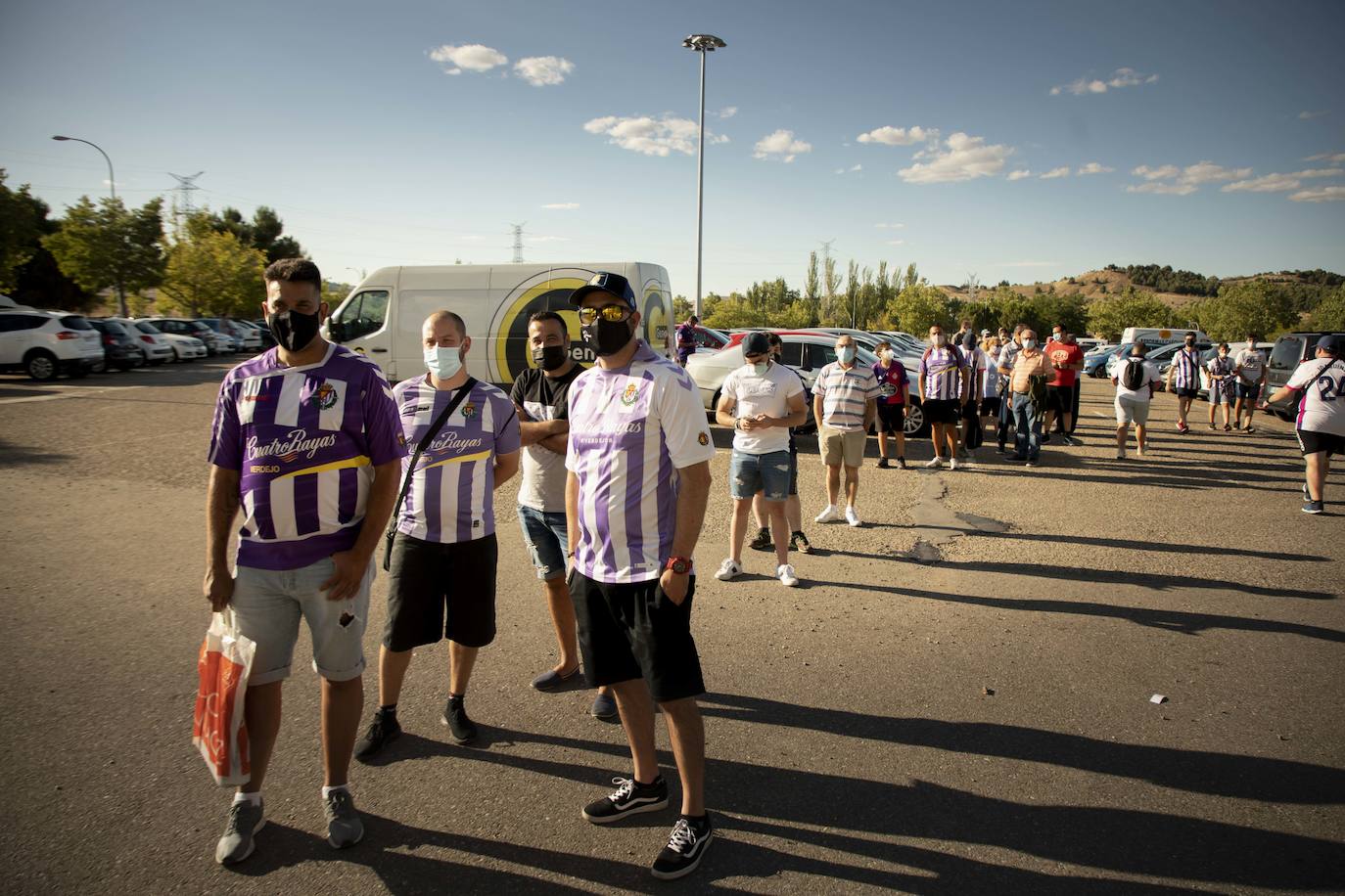 Los aficionados regresan al José Zorrilla después de más de un año.