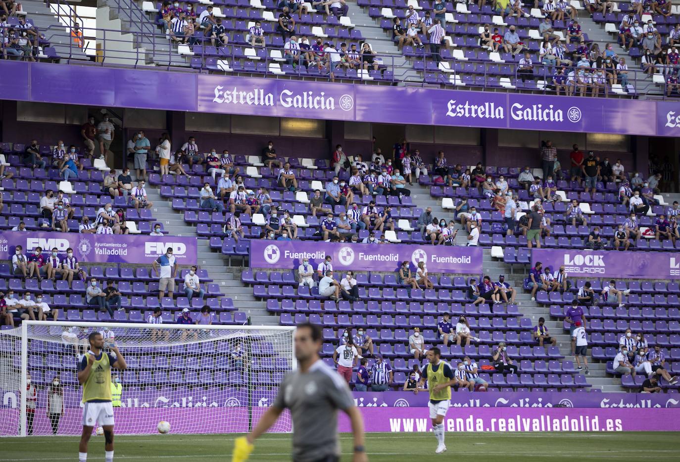 Los aficionados regresan al José Zorrilla después de más de un año.