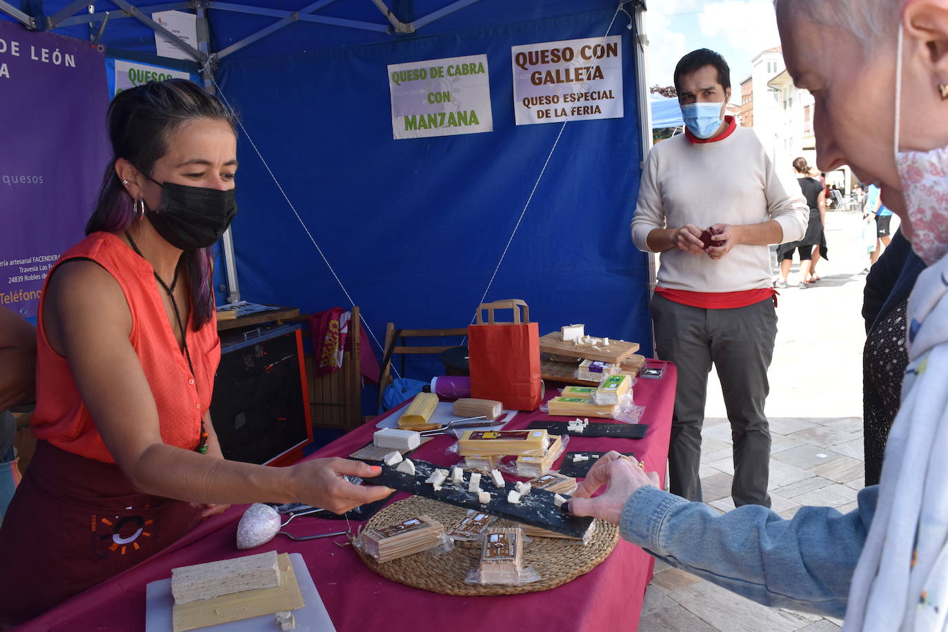 Después de que se cancelase el año pasado por la pandemia, vuelve la feria con menos vendedores y sin actividades paralelas