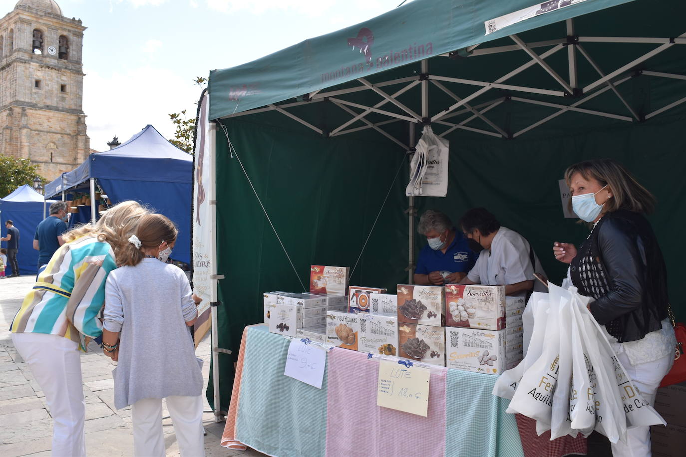 Después de que se cancelase el año pasado por la pandemia, vuelve la feria con menos vendedores y sin actividades paralelas
