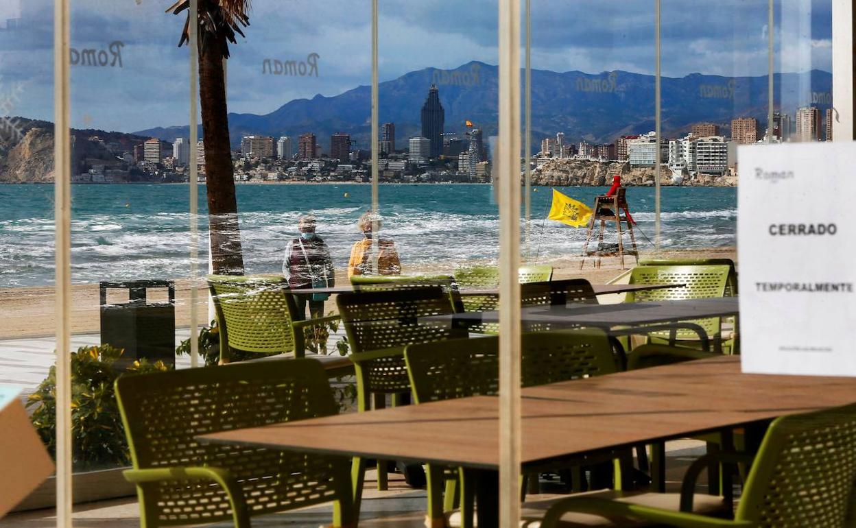 Una terraza vacía en la Comunidad Valenciana. 