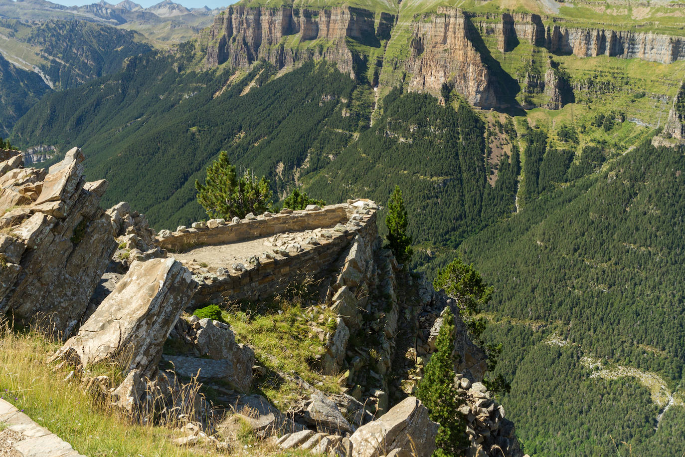 5. Miradores de Ordesa (Huesca)