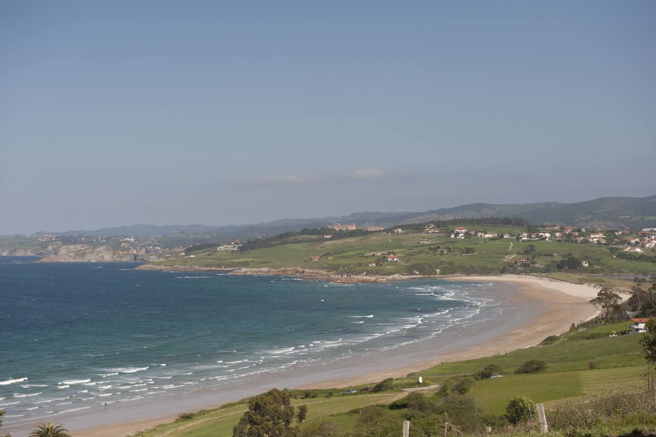 Playa de Oyambre