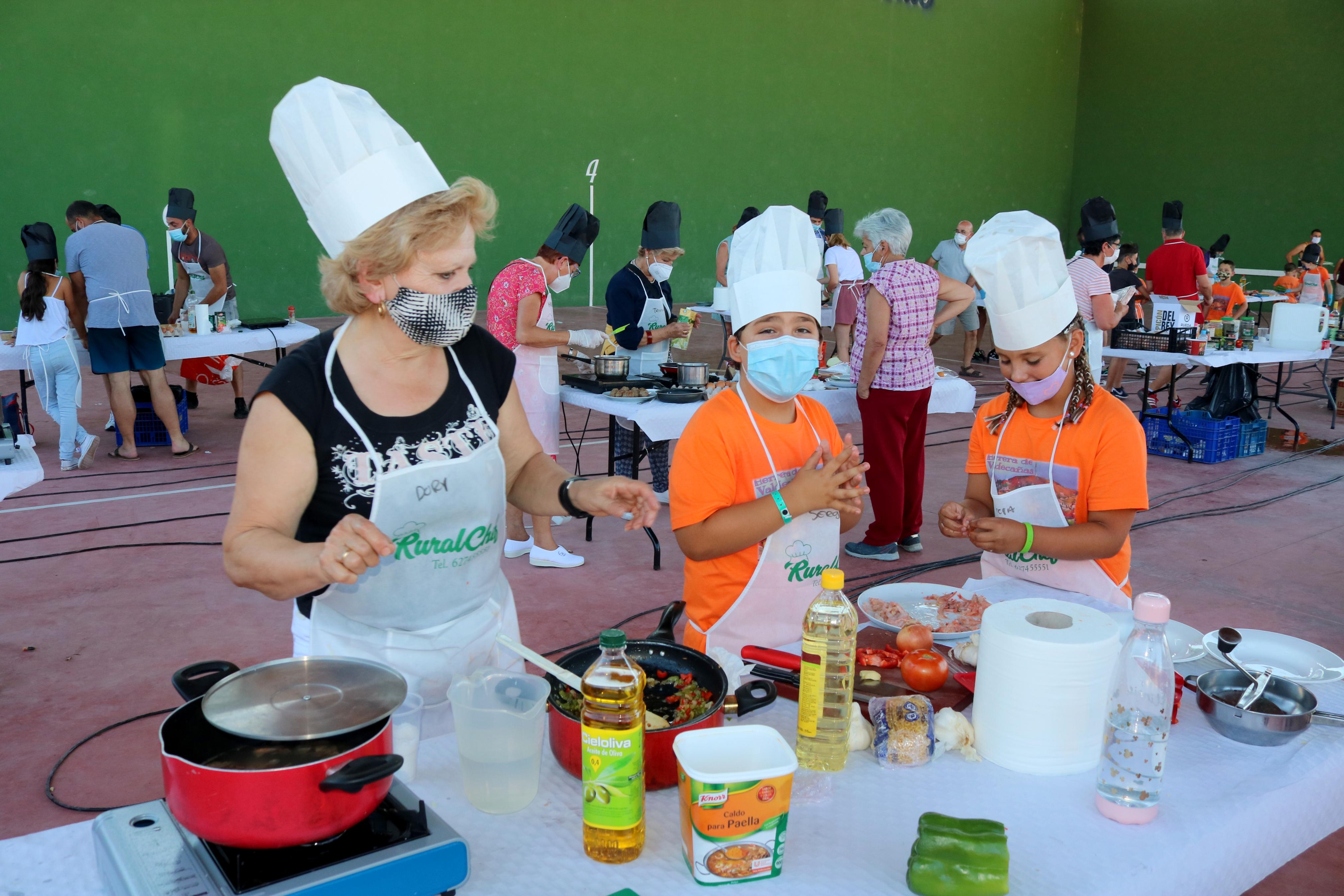 La localidad cerrateña disfrutó del cocinado de más de veinte platos