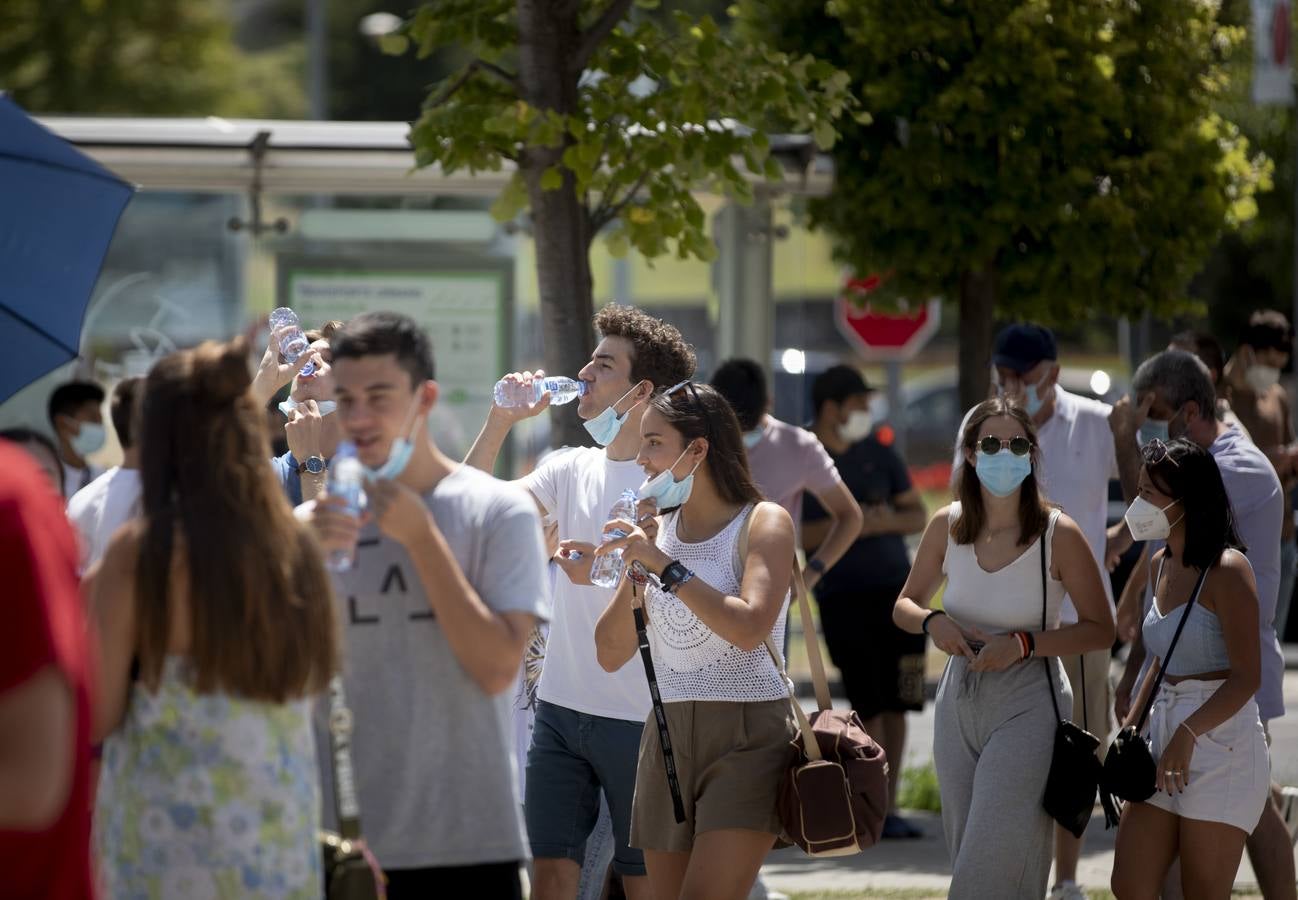 Fotos: Vacunación masiva contra la covid de los jóvenes de entre 17 y 19 años en Valladolid