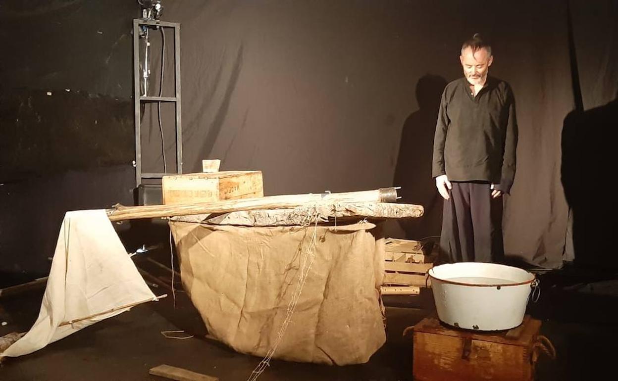 Representación de 'Ahab. Viaje al infierno', de Teatro Percutor. 