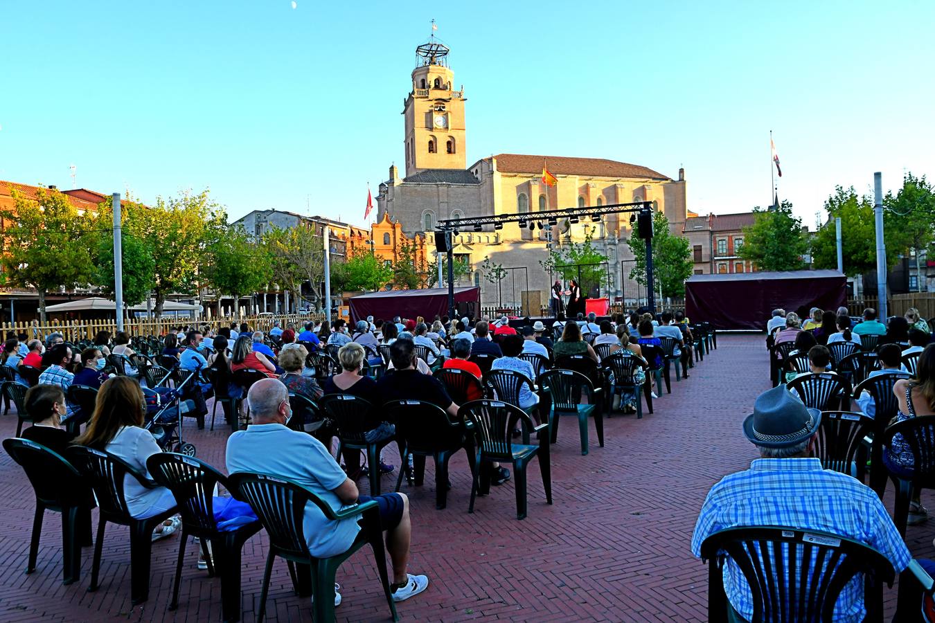 Fotos: La Feria Renacentista de Medina del Campo levanta el telón